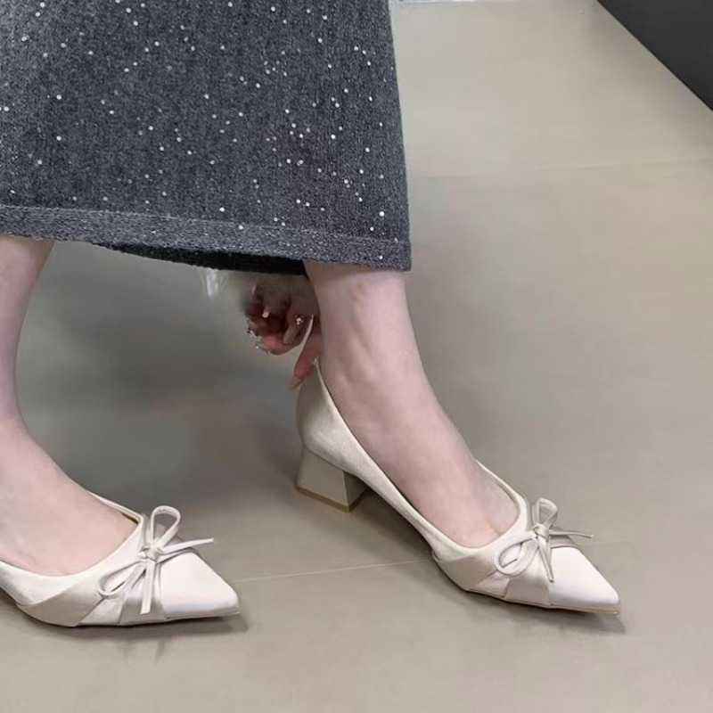 Retro Mid-length Single Shoes  - Women Shoes With Heels review and price