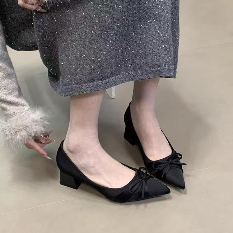 Retro Mid-length Single Shoes  - Women Shoes With Heels review and price